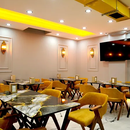 Greenwich 3*